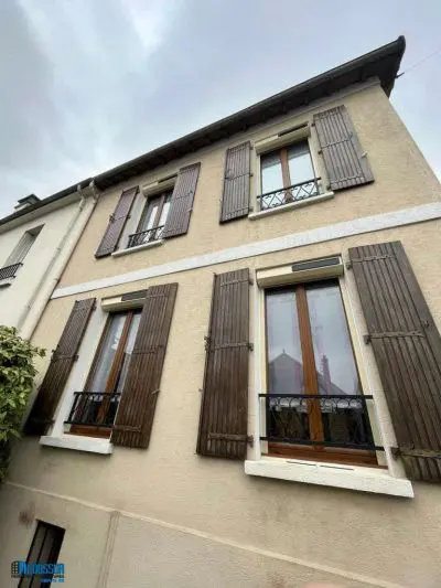 Volet roulant solaire