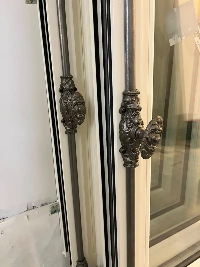 renovation-cremones-versailles-acoussur-8